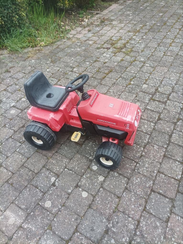 Tracteur à pédales, Enfants & Bébés, Enlèvement