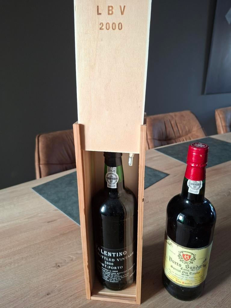 2 nieuwe flessen Porto, Ophalen, Nieuw, Port