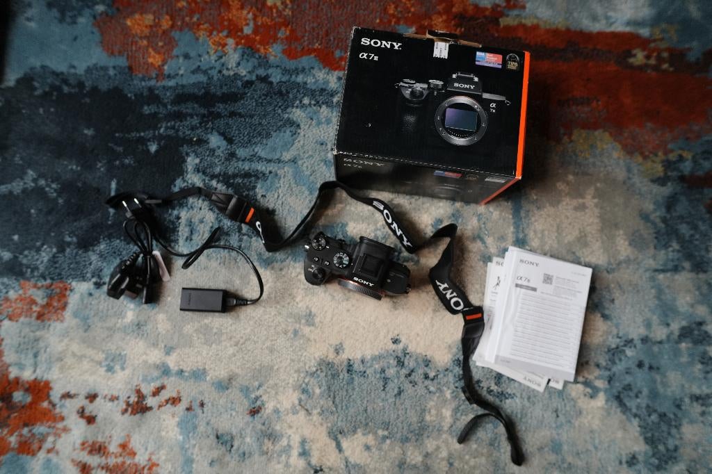 Boîtier Sony A7 III, 18 000 clics, boîte et accessoires incl, TV, Hi-fi & Vidéo, Appareils photo numériques, Sans zoom optique