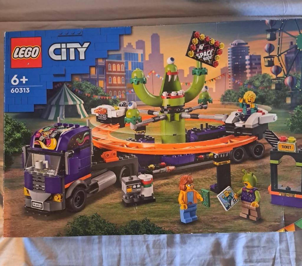 LEGO City Kermis Set 60313, Kinderen en Baby's, Speelgoed | Duplo en Lego, Zo goed als nieuw, Lego, City, Ophalen