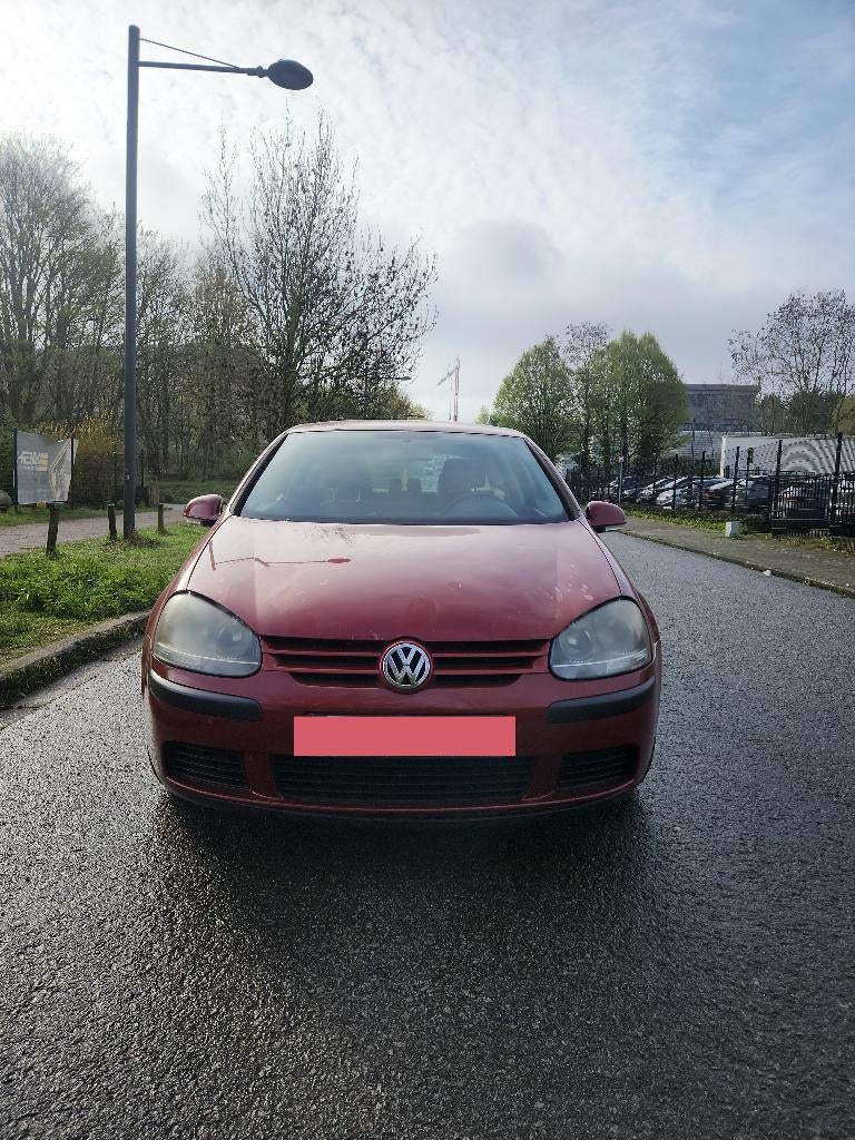 Volkswagen Golf 1.6 Essence – 2005 – 201 000 km – CT OK, Auto's, Volkswagen, Bedrijf, Golf, ABS, Adaptive Cruise Control, Airbags