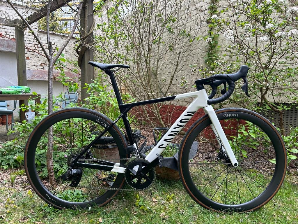 Canyon Ultimate CF SL 7 AXS – Roues carbone Hunt 44, Vélos & Vélomoteurs, Vélos | Vélos de course, Autres marques, 10 à 15 vitesses