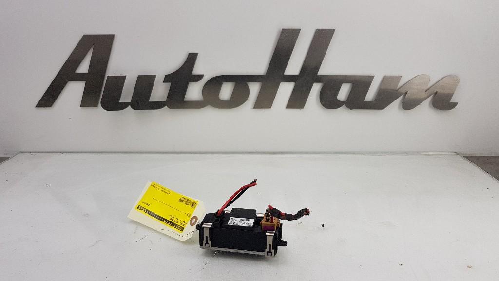 KACHELWEERSTAND Audi TT (8J3) (01-2006/06-2014), Gebruikt, Audi