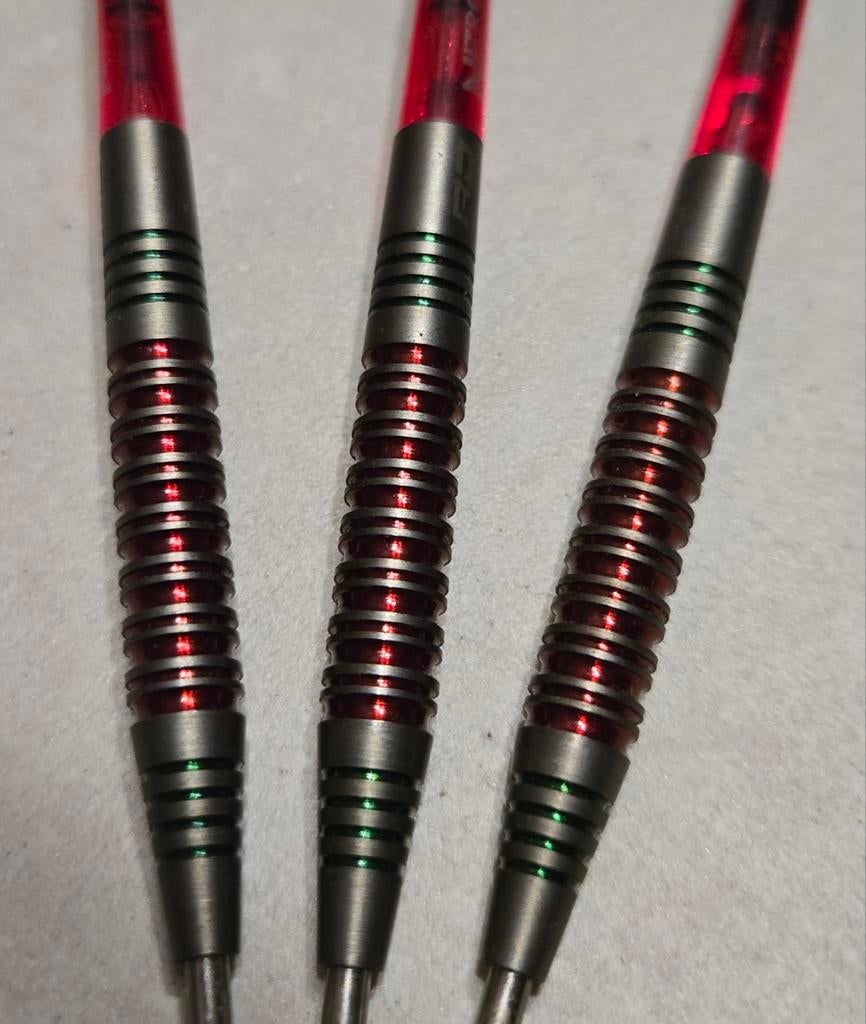 Johnnt clayton special edition, Sport en Fitness, Darts, Ophalen