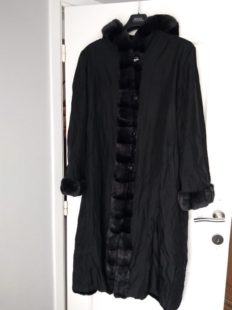 Damesmantel met konijnenpels maat 46/48, Kleding | Dames, Grote Maten, Zwart, Ophalen of Verzenden, Jas of Mantel, Onbekend