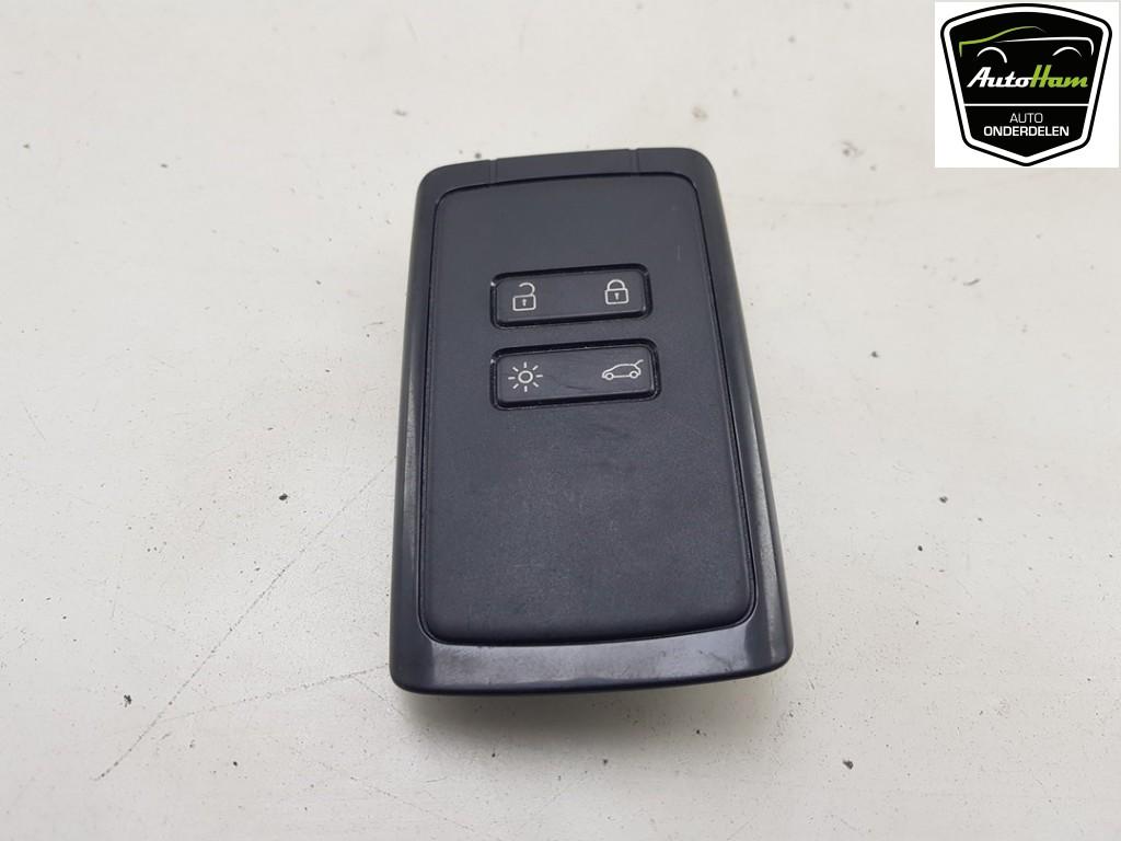 SLEUTEL Renault Megane IV (RFBB) (01-2015/-) (|285979827R|), Gebruikt, Renault