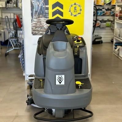 Autolaveuse professionnelle Kärcher B90R *seulement 504 heur, Enlèvement, Comme neuf, Machine de nettoyage à brosse