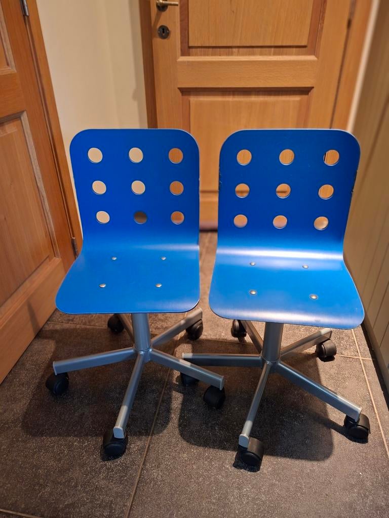 Chaises de bureau, Enlèvement