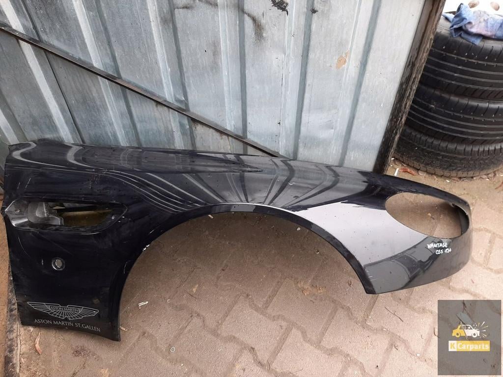Aston Martin Vantage Rechtervoorvleugel, Aston Martin Lagonda Limited, Gebruikt, Customerservice@astonmartin.com, Banbury Road 1
CV35 0DB  Gaydon