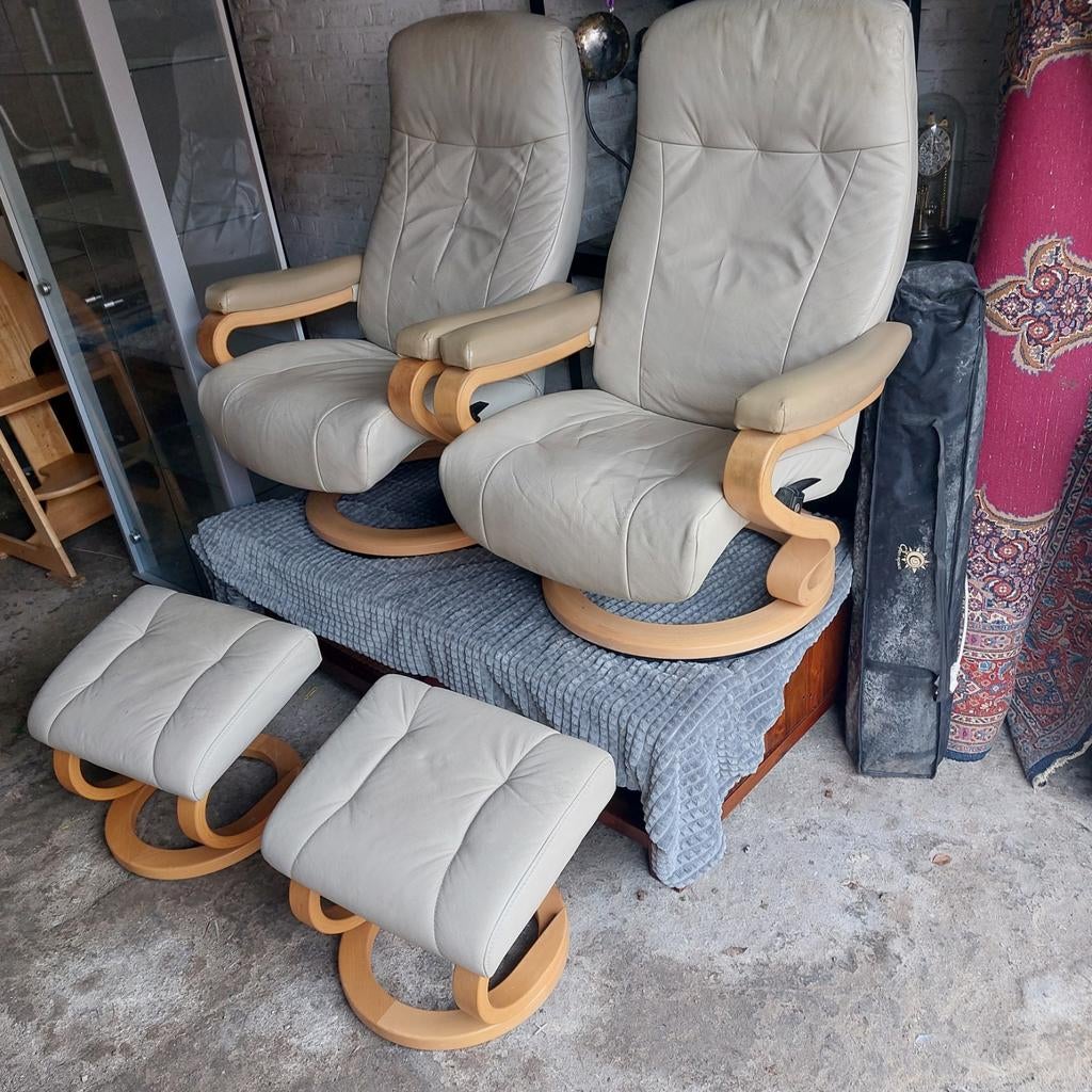 2 relax zetels met poef himolla leder, Ophalen