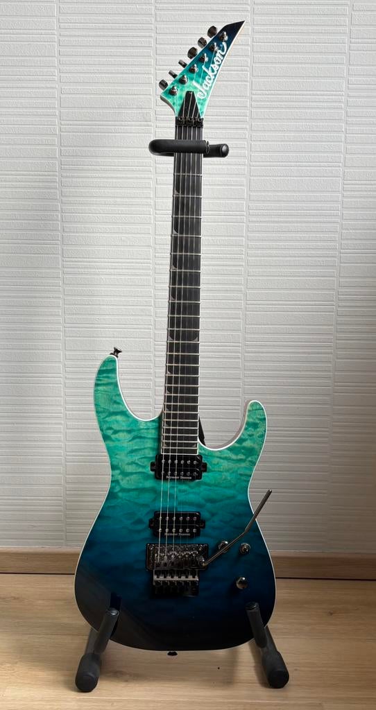 Jackson Pro Series Dinky, Musique & Instruments, Instruments à corde | Guitares | Électriques, Enlèvement, Comme neuf