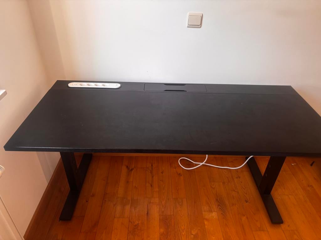 Bureau Mittzon IKEA super pratique, Maison & Meubles, Enlèvement, Réglable en hauteur, Comme neuf