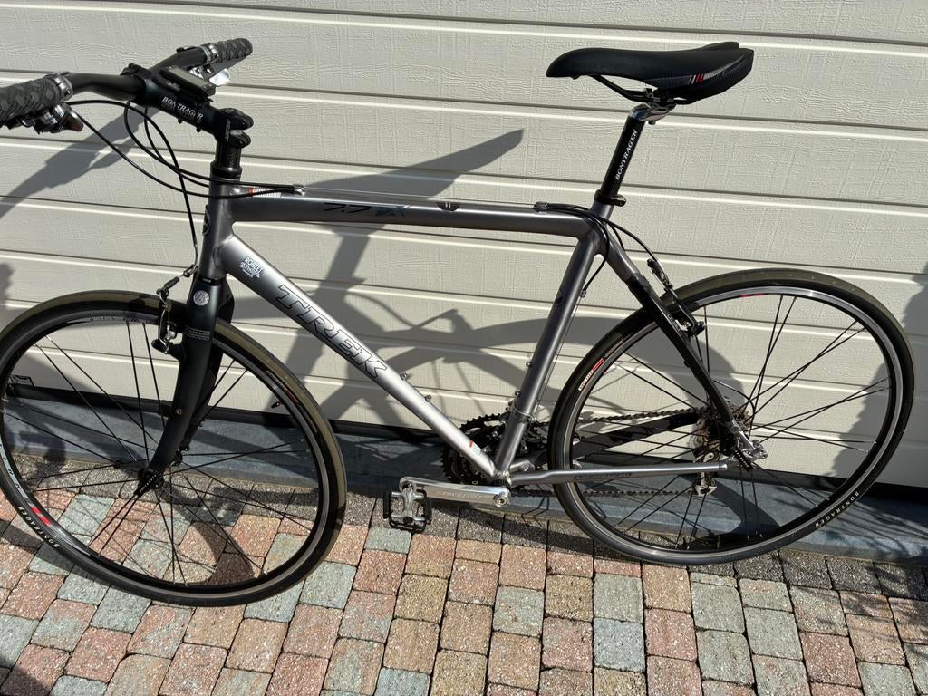 Vélo TREK 7.7 FX, Vélos & Vélomoteurs, Enlèvement, Comme neuf