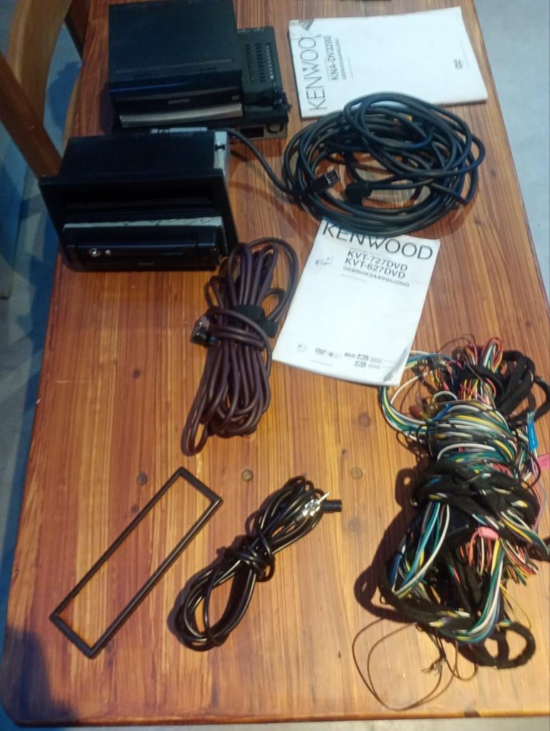 Kenwood autoradio, Ophalen