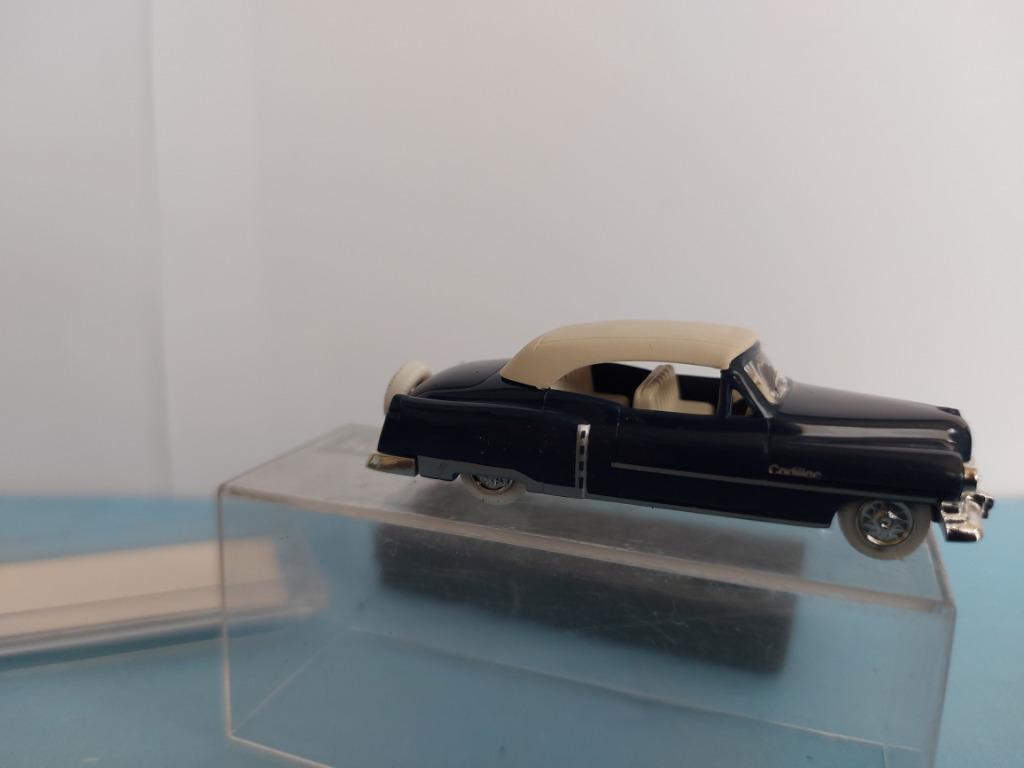 Praliné Caddy 54 Luxus Cabrio, Hobby en Vrije tijd, Ophalen of Verzenden, Nieuw, Brug, Tunnel of Gebouw