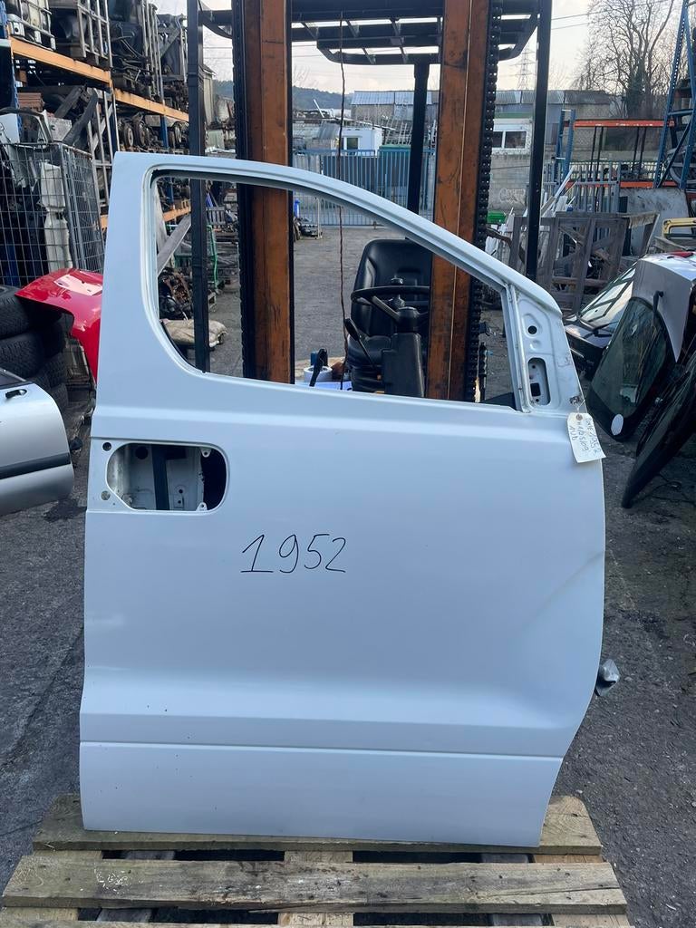 Hyundai H1 bestuurdersdeuren voor passagiers uit 2009, Ophalen, Hyundai