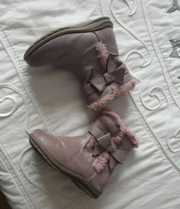 Slofjes 21, Kinderen en Baby's, Ophalen of Verzenden, Zo goed als nieuw, Laarsjes