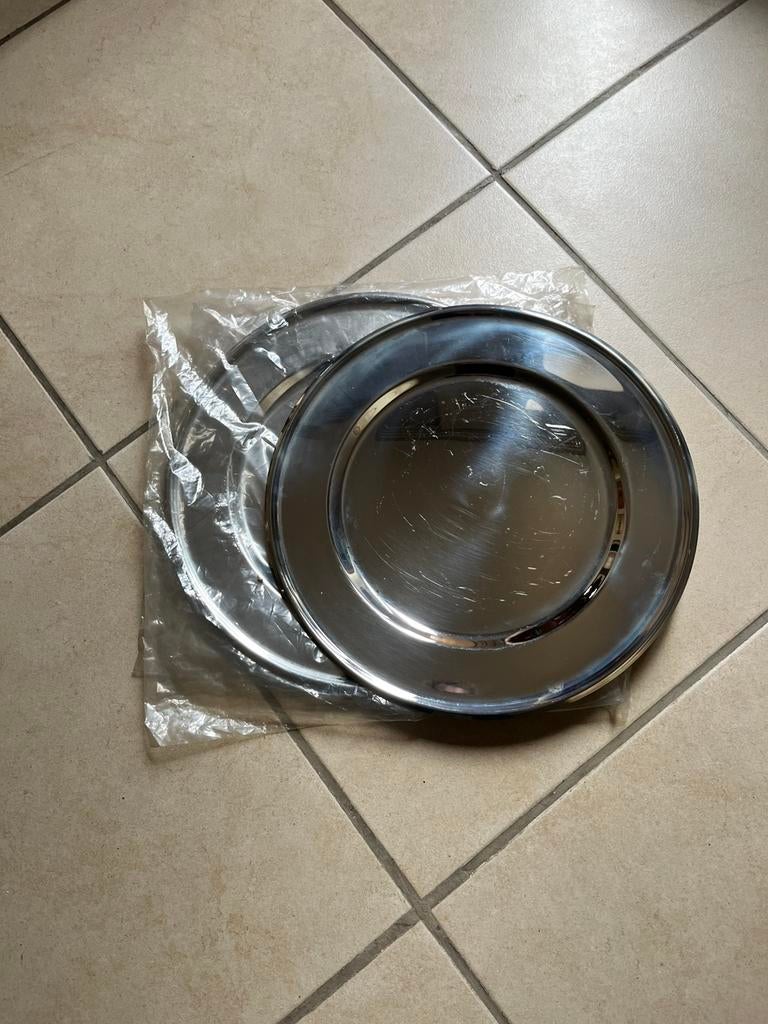 Vaisselle, Enlèvement, Comme neuf