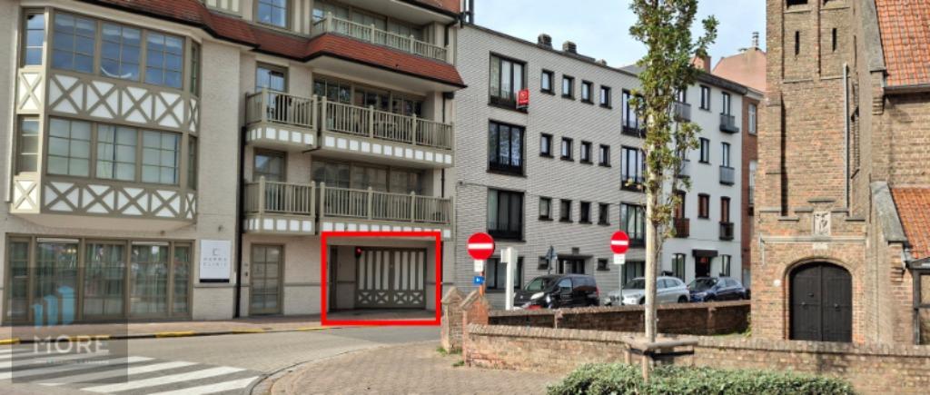 Garage TE HUUR ref. 4180772, Immo, Provincie West-Vlaanderen