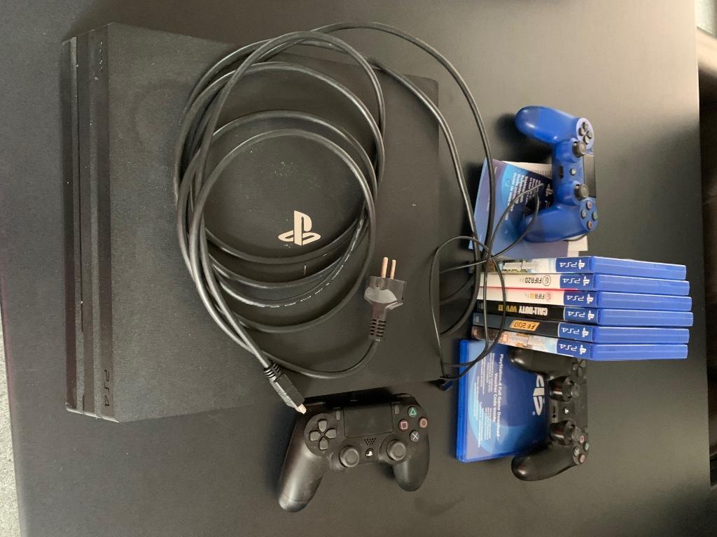PlayStation 4 met 3 controllers en 6 spelletjes, Consoles de jeu & Jeux vidéo, Enlèvement ou Envoi, Comme neuf, PlayStation 4