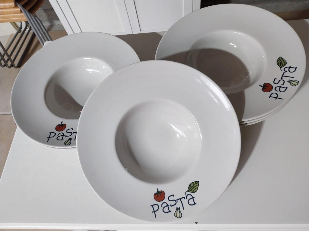 Assiettes creuses spaghettis, Maison & Meubles, Enlèvement, Utilisé, Céramique, Assiettes(s)