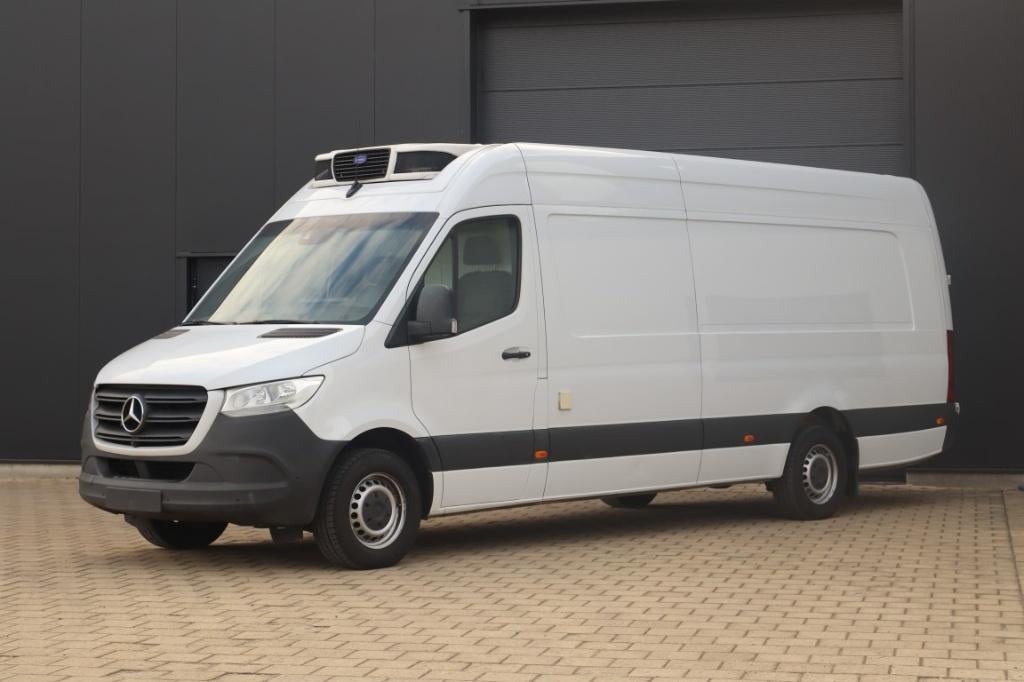 Mercedes Sprinter 319CDI V6 *Vries / Koel* L3H3 Auto*CAM*, Auto's, Automaat, Achterwielaandrijving, 2000 kg, Bedrijf
