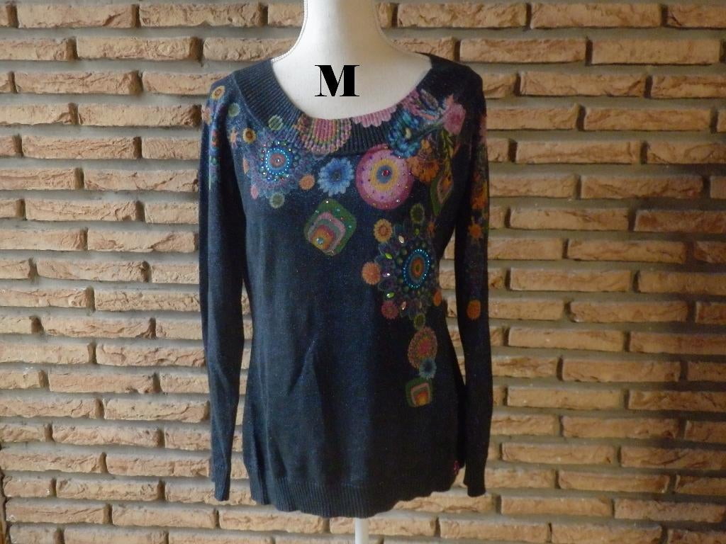 (113) - pull femme t.M bleu - désigual -, Kleding | Dames, Truien en Vesten, Zo goed als nieuw, Maat 38/40 (M), Blauw, Ophalen of Verzenden