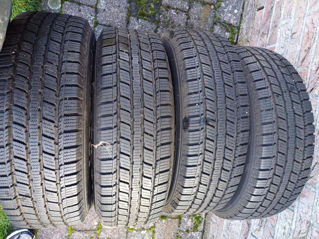 Winterbanden mobilhome, Autos : Pièces & Accessoires, Enlèvement ou Envoi, Pneus hiver