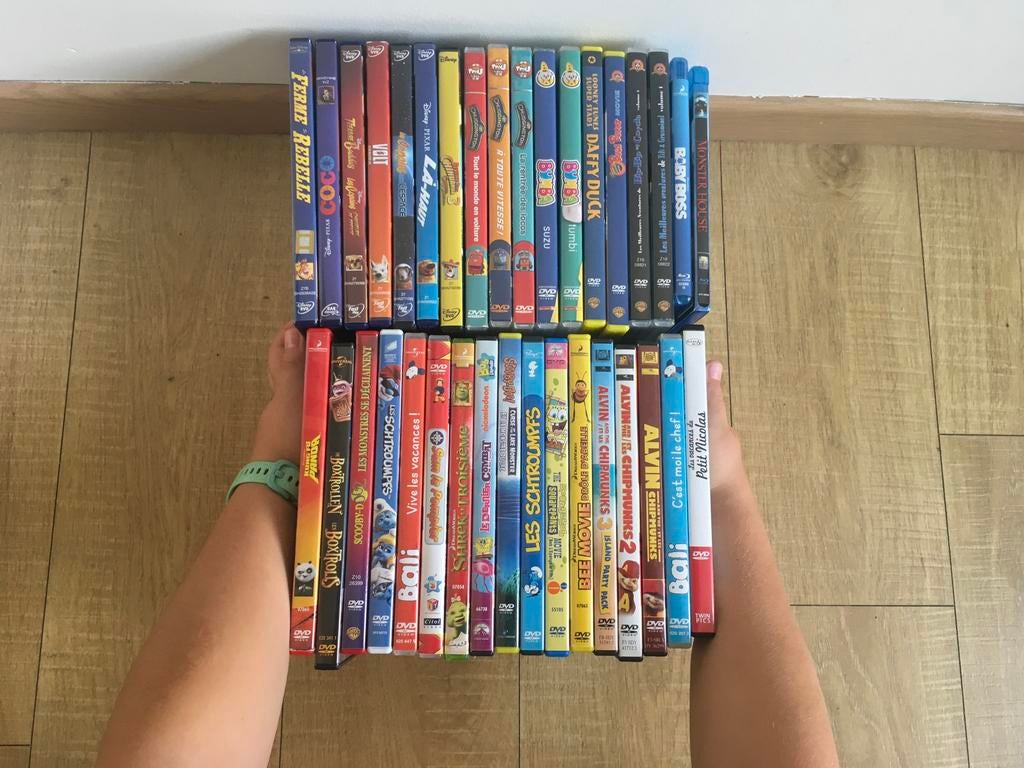 Pak van 35 dvd's, Cd's en Dvd's, Ophalen, Zo goed als nieuw