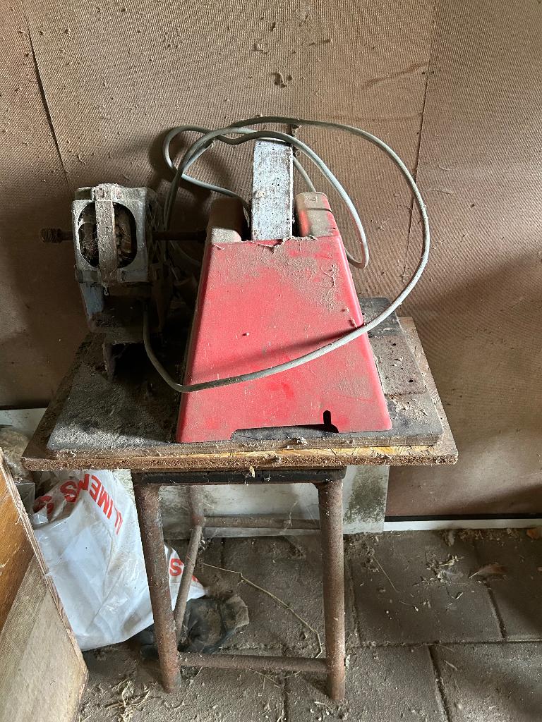 Oude slijpsteen, Enlèvement ou Envoi, Utilisé