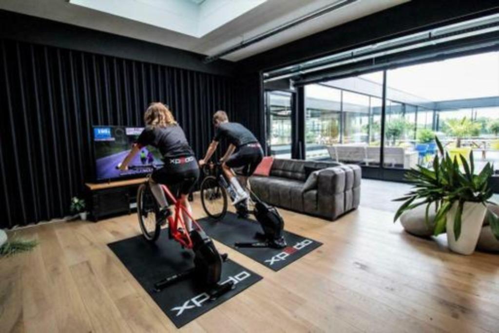 Megadeal Xpedo Pro Smarttrainer met gratis trainingsmat, Sport en Fitness, Wielrennen, Nieuw, Overige typen, Ophalen of Verzenden