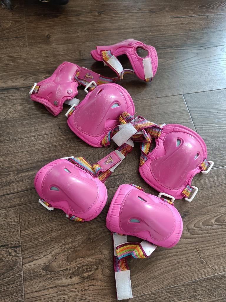 Bescherming rolschaatsen,steps roze LUNA knie elleboog pols, Ophalen, Verstelbaar, Gebruikt, Kinderen