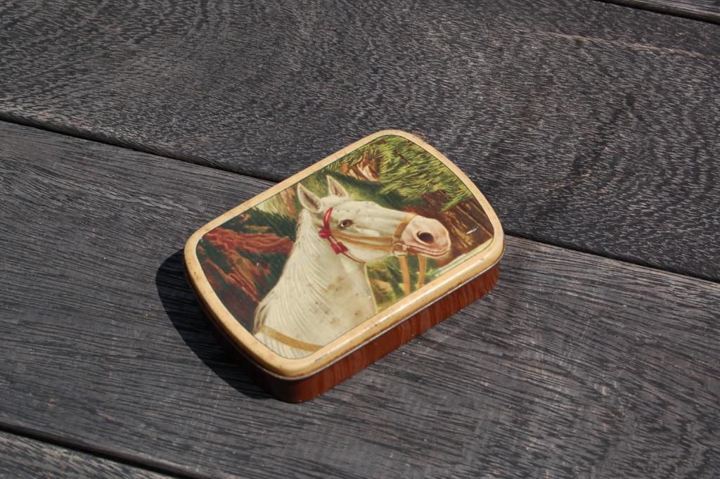 Ancienne boite en tôle de tabac - Job, Enlèvement ou Envoi, Utilisé, Boite à tabac ou Emballage