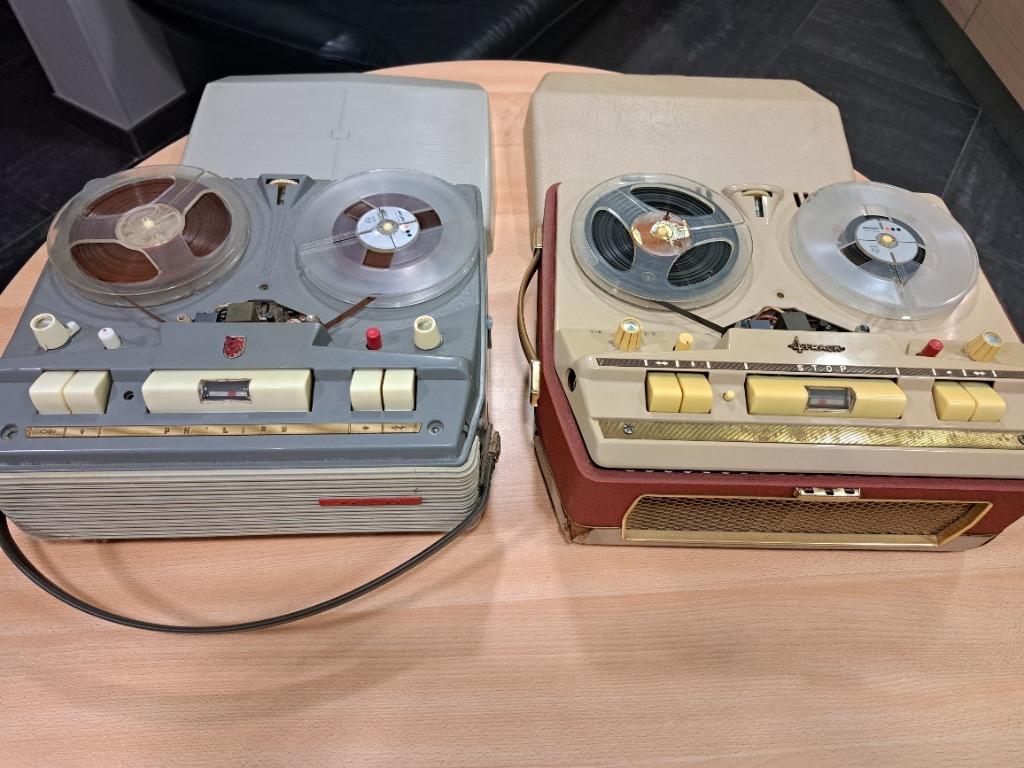 Deux magnétophones vintage des années 50/60 :, TV, Hi-fi & Vidéo, Enlèvement, Magnétophone, Avec protection anti-poussière