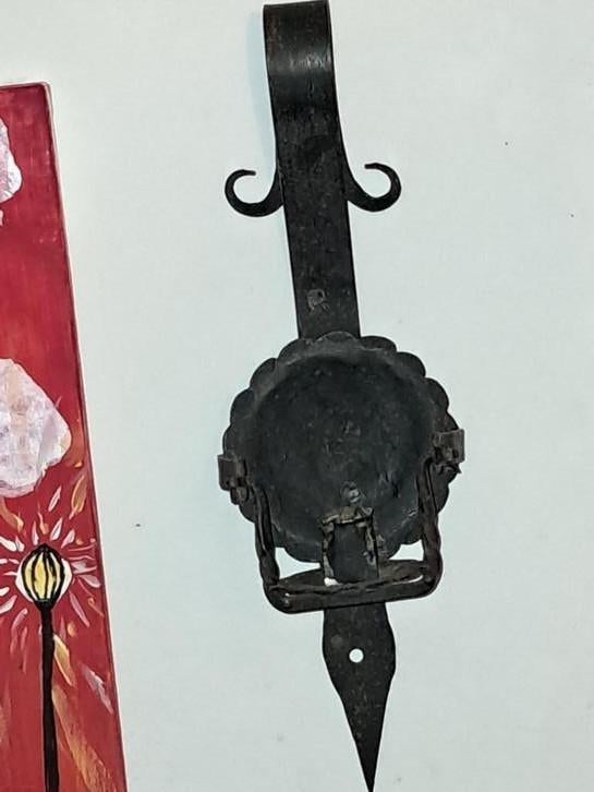 Smeedijzeren wandkandelaar kandelaar, Antiek en Kunst, Ophalen of Verzenden