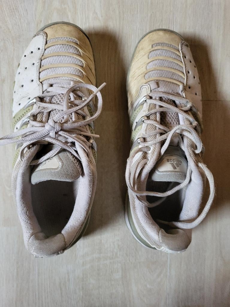 Chaussures de tennis Matchworn de Patty Schnyder, Collections, Articles de Sport & Football, Enlèvement, Utilisé, Autres types