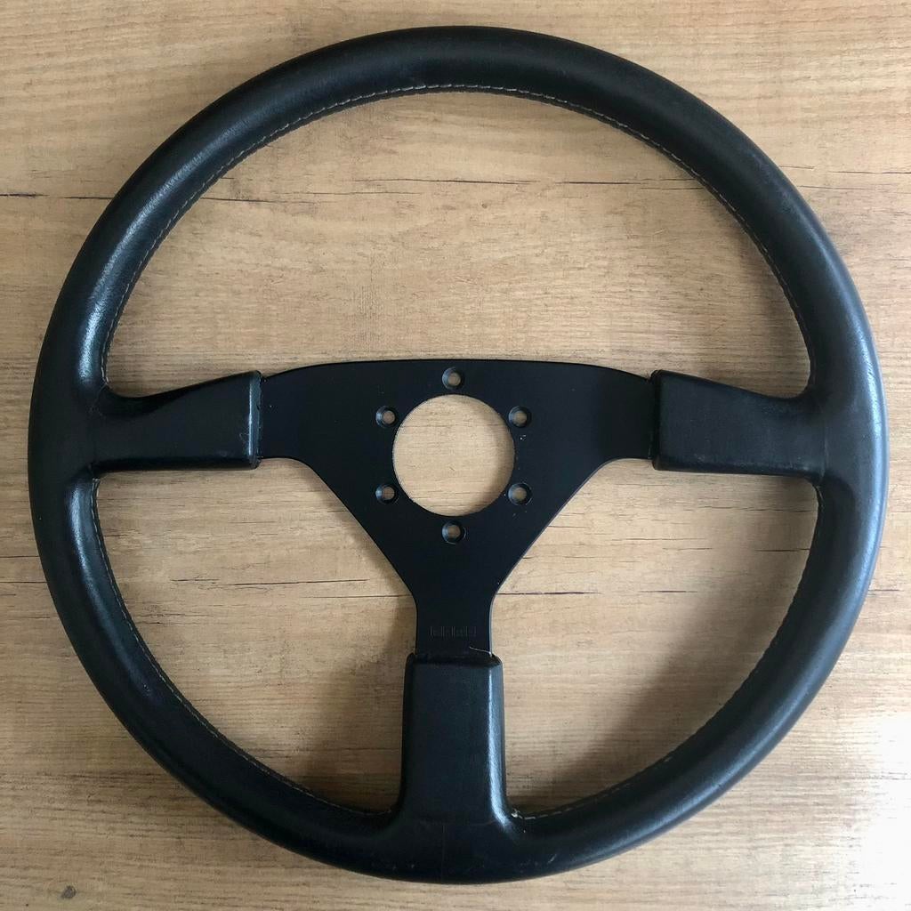 Momo Ghibli 3 Leren Stuur Mazda MX5 NA Miata VW Golf MK1 MK2, Enlèvement ou Envoi, Utilisé, Daihatsu