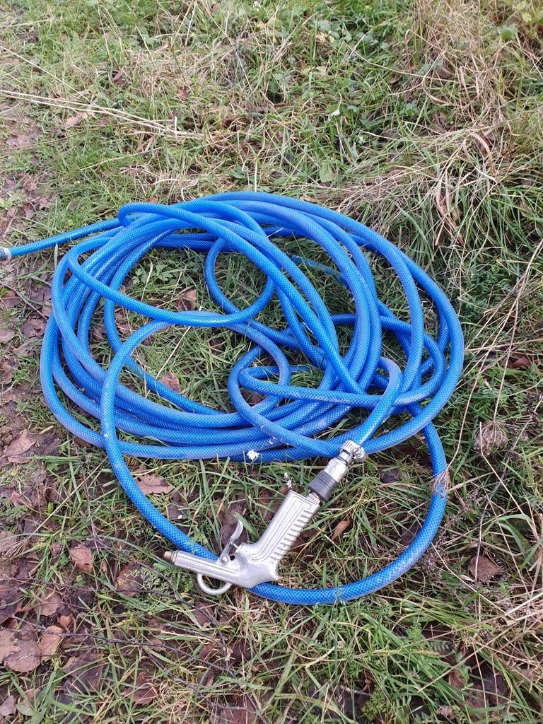 Compressorbuis met spuitpistool, Ophalen