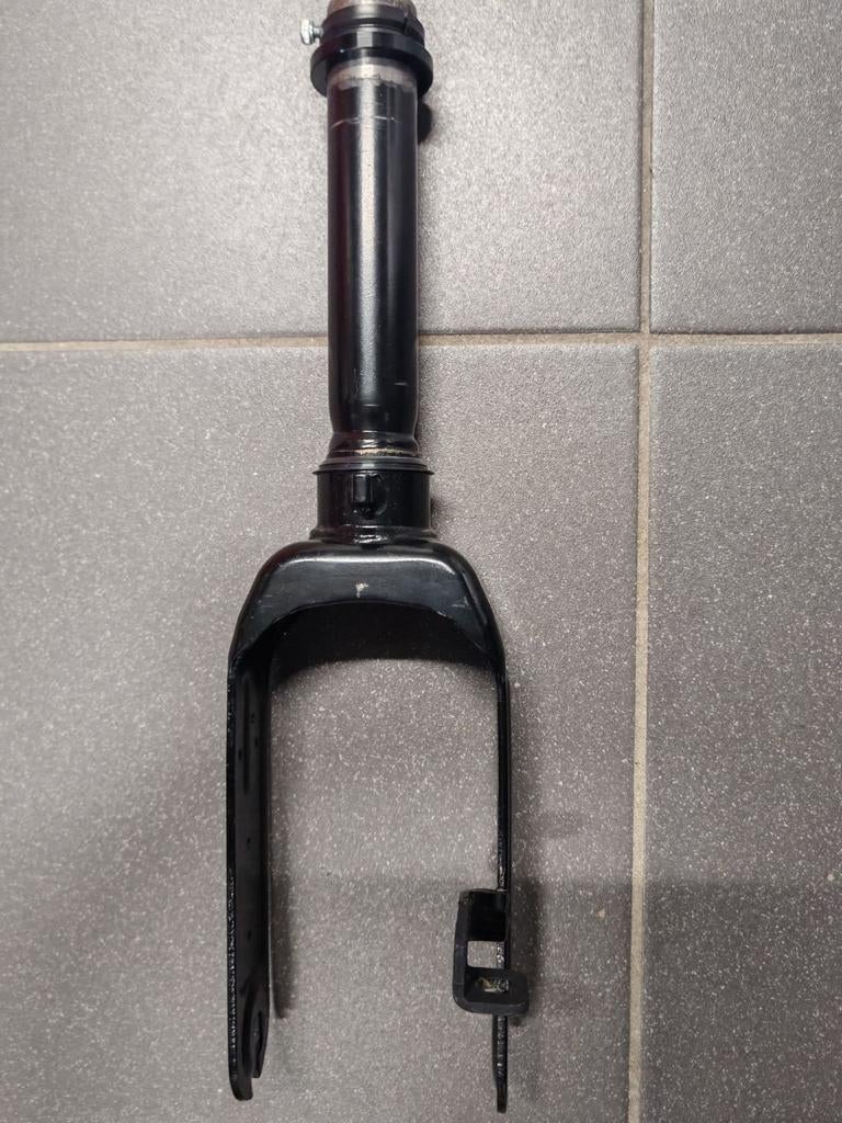 voorvork van een elektrische step segway ninebot g30., Fietsen en Brommers, Steps, Ophalen