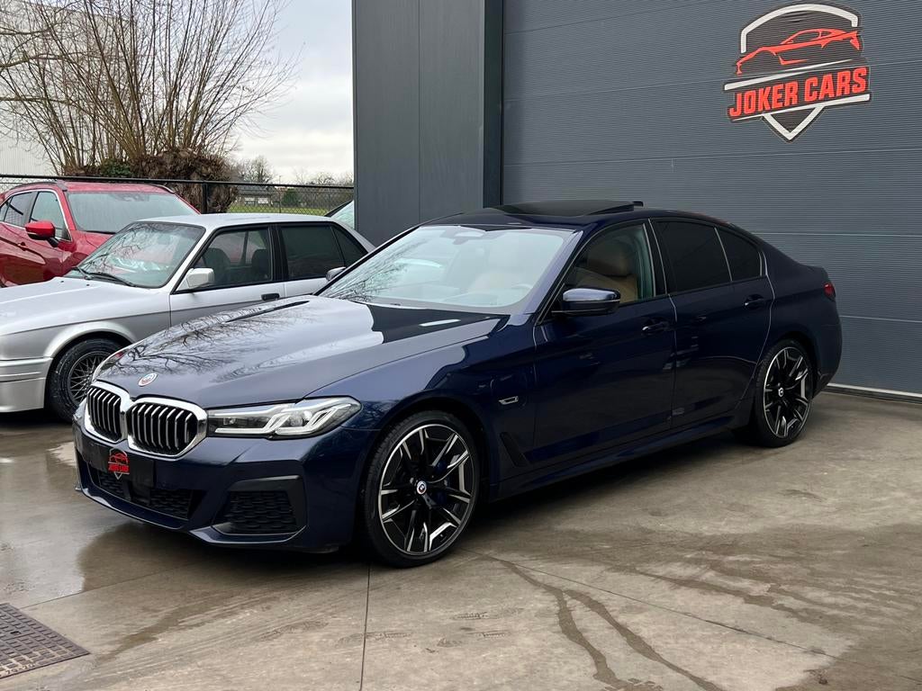 BMW 545 e xDrive PHEV 50J Edition Individ 360 47Co² Laser, Autos, BMW, Cuir, Euro 6, Entreprise, Bleu