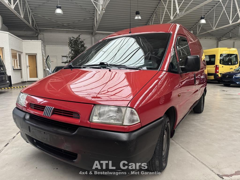 Fiat Scudo 1.9D | Lichte Vracht | Inbouw Kasten | 1J Garanti, Voorwielaandrijving, 4 deurs, Monovolume, Zwart