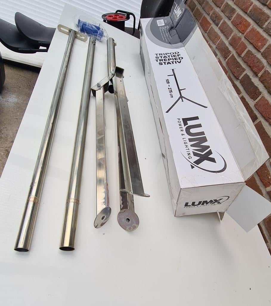 Statief voor Werklampen of Verwarming (Nieuwe) moet wegg!!!, Bricolage & Construction, Enlèvement