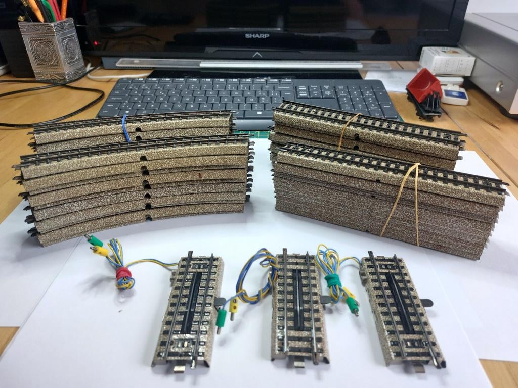Marklin Ho lot de 43 rails, Hobby & Loisirs créatifs, Trains miniatures | HO, Analogique, Enlèvement ou Envoi, Courant alternatif