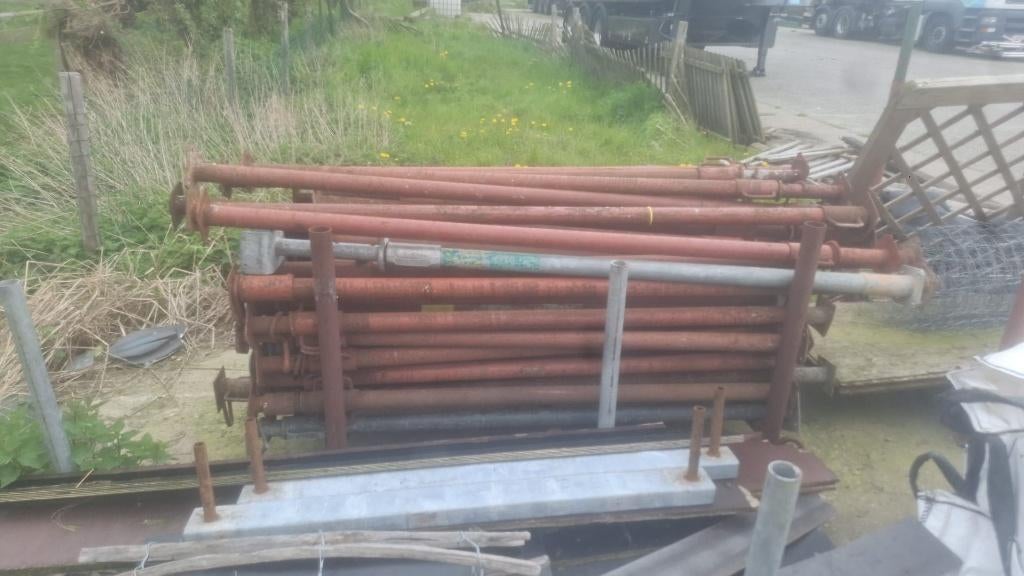 bouw, Bricolage & Construction, Quincaillerie & Fixations, Enlèvement ou Envoi, Utilisé, 250 mm ou plus, Autres types