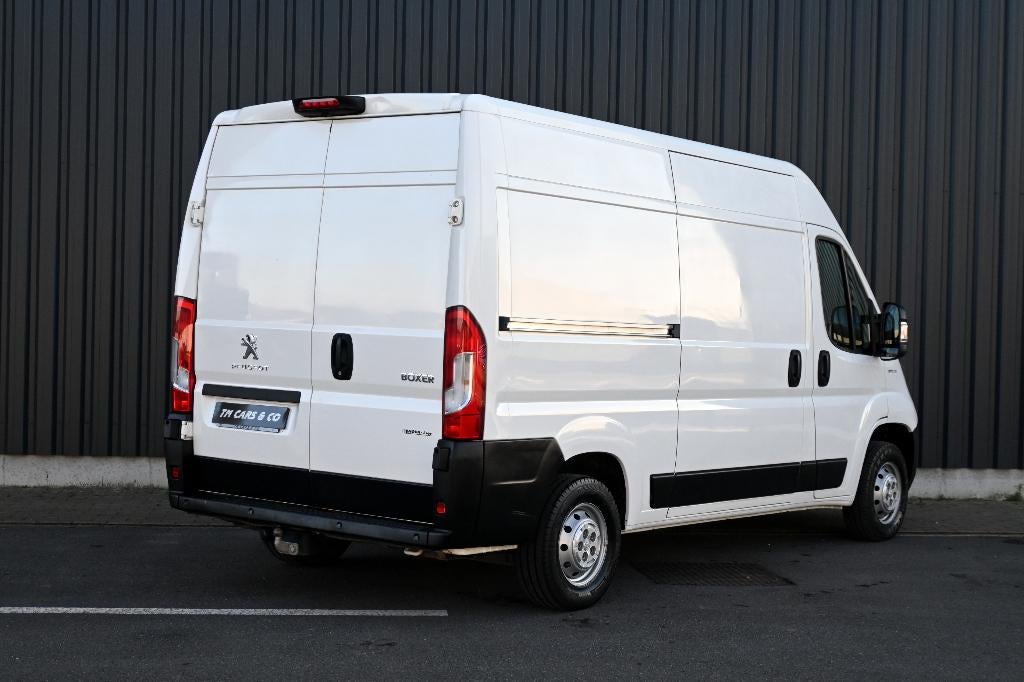 Peugeot Boxer L2H2 165PK/ Camera, PDC, Cruise, Lineass, BTW, Auto's, Voorwielaandrijving, Stof, 2500 kg, Wit