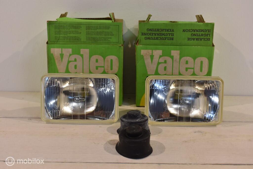 NOS Set Cibié koplampen Nissan Mitsubishi Mazda 929 Toyota, Autos : Pièces & Accessoires, Éclairage, Neuf, Enlèvement ou Envoi