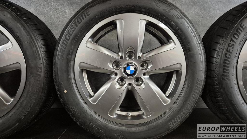 NIEUW 16 inch BMW 1 serie F40 F41 2 Gran Coupe F44 517 Zomer, Gebruikt, -, Banden en Velgen, Zomerbanden