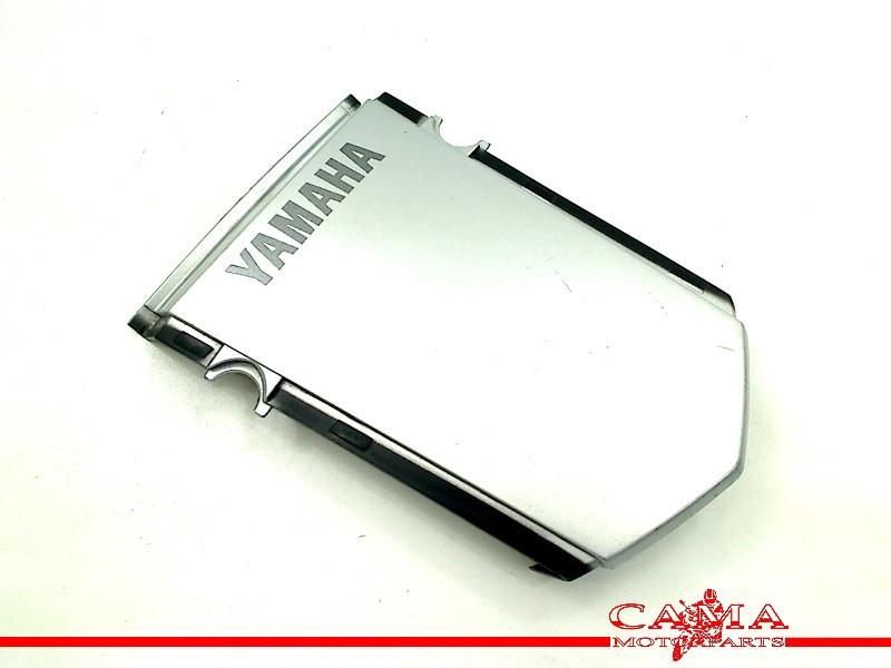 QUEUE DE CARENAGE CENTRE Yamaha TDM 900 (01-1970/-), Motos, Dhr. S. di Majo, Utilisé, Info@cama-motorparts.nl, P.J. Troelstraweg 8 8
3144 CX  MAASSLUIS, NL