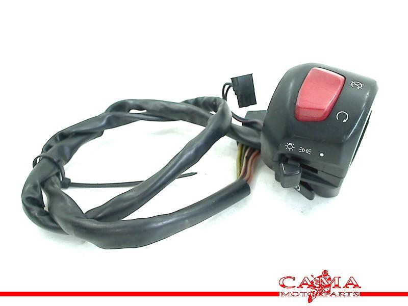 COMMUTATEUR DROIT GSX R 600 1997-2000 SRAD (GSXR 600), Motos, Dhr. S. di Majo, Utilisé, Info@cama-motorparts.nl, P.J. Troelstraweg 8 8
3144 CX  MAASSLUIS, NL