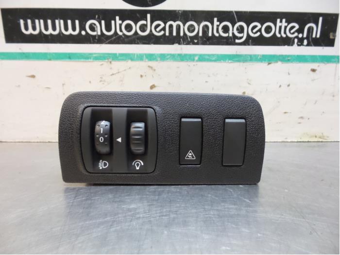 Commutateur phare hauteur réglable d'un Renault Megane (Meg, Autos : Pièces & Accessoires, Renault, -, Utilisé, -